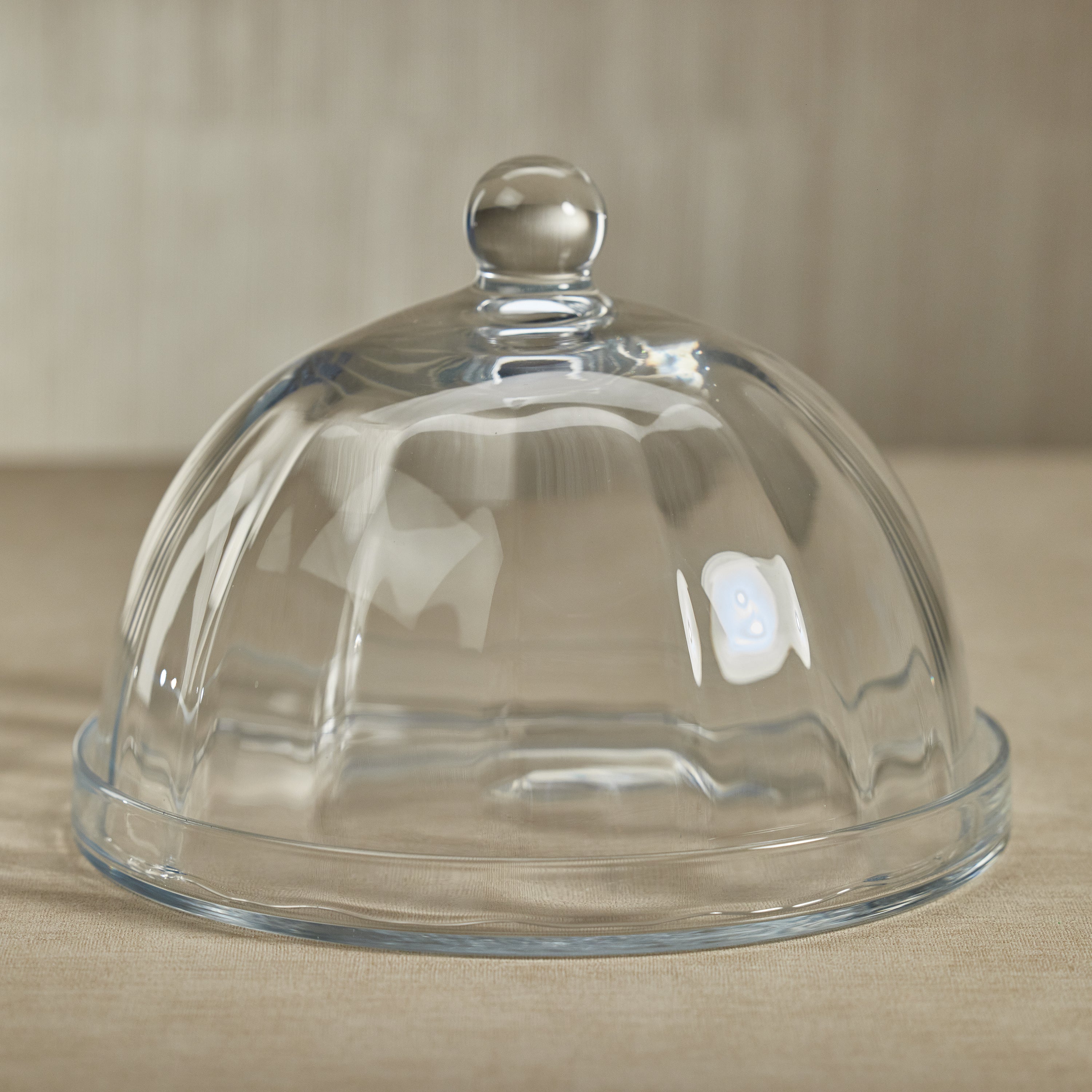 Image of Loulou Optic Pastry Glass Plate with Cloche