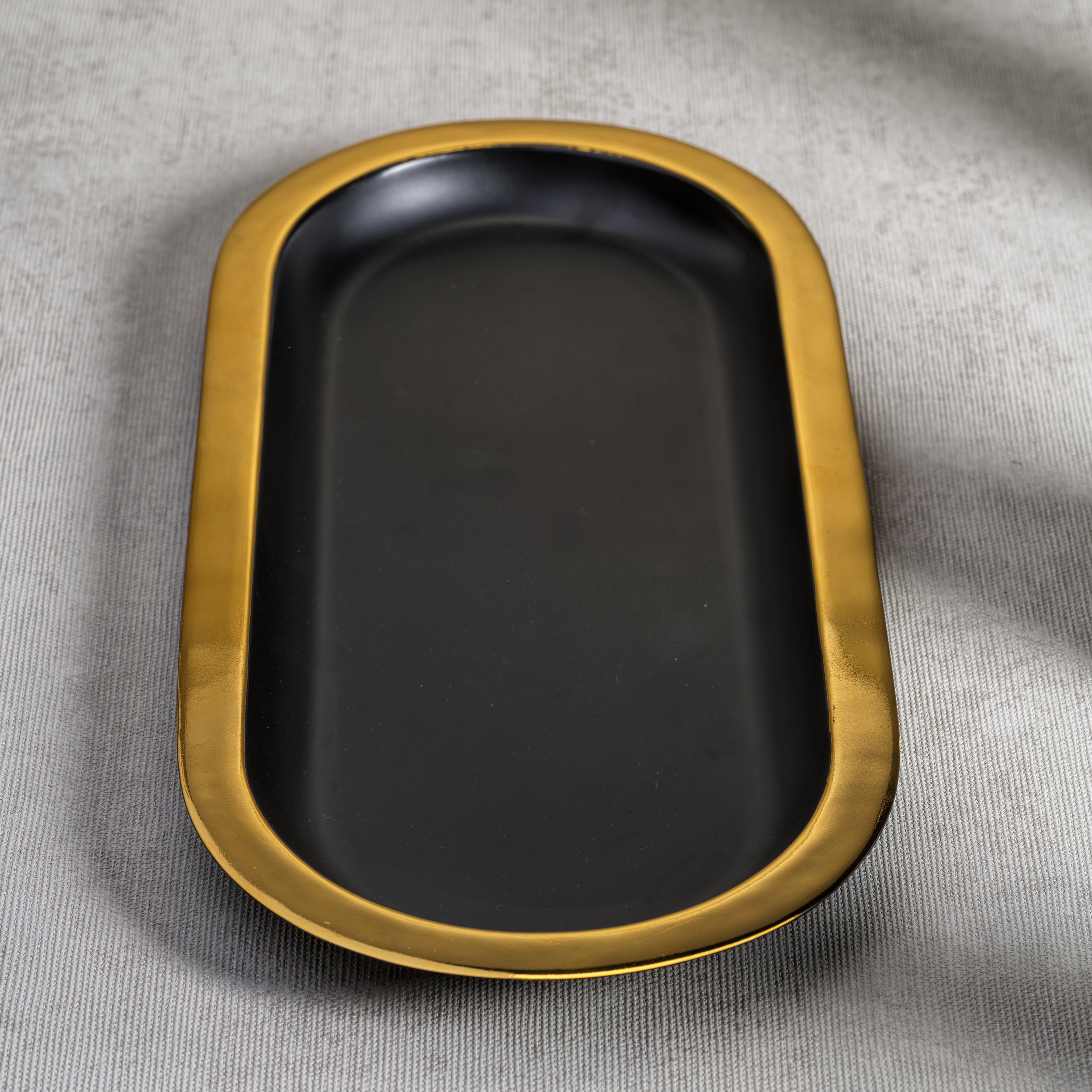 Image of Black Oval Tray with Golden Border