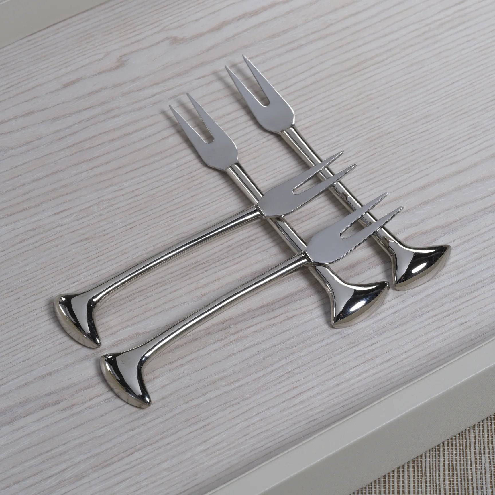 Sable 4-Piece Set Cheese & Cocktail Forks, Nickel